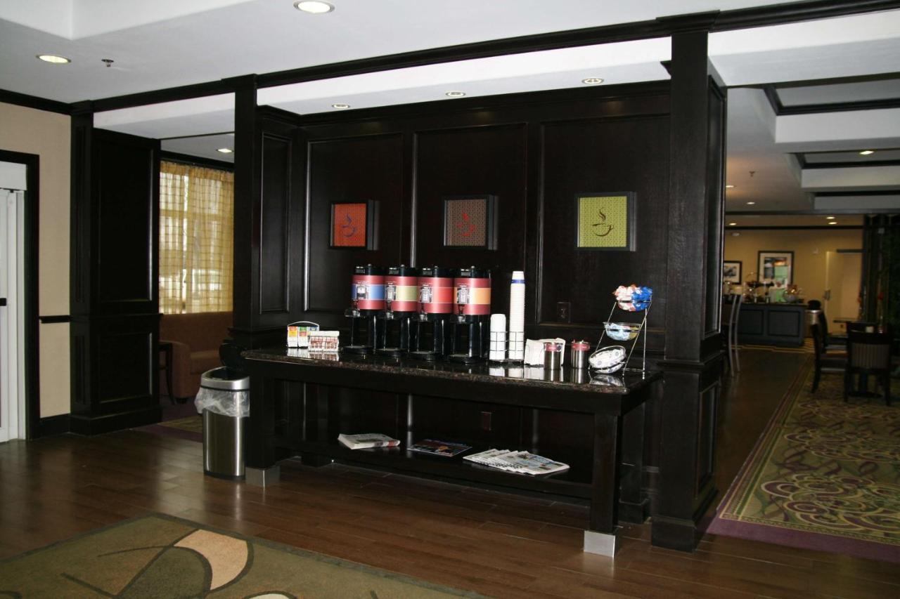 Hampton Inn Kilgore Bagian luar foto