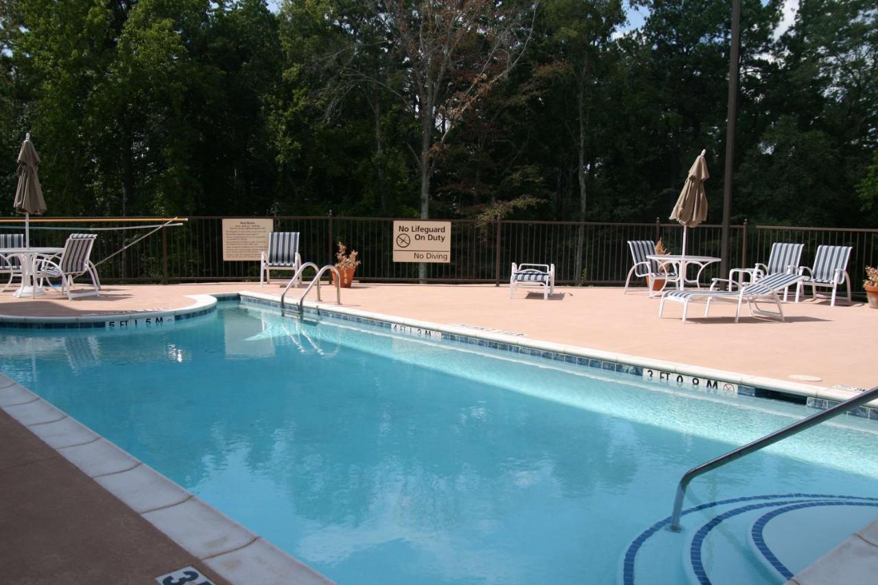 Hampton Inn Kilgore Bagian luar foto